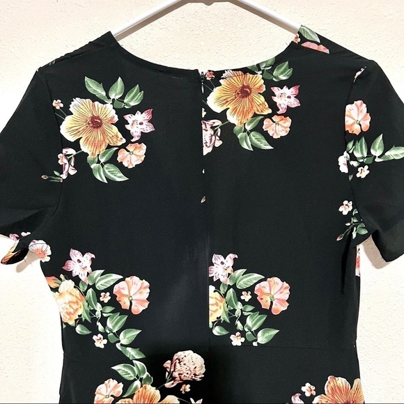 NWT FFLMYUHULIU MADDIE GIRL MIDNIGHT FLORAL MINI DRESS ruffle hem womens M - Picture 9 of 11